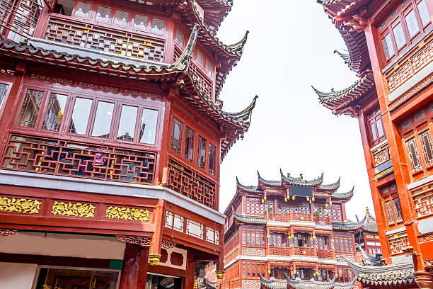 istock Shanghai old town, Yuyuan gardens 2206696838
