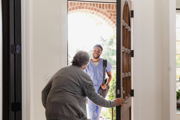 istock Home Healthcare Worker Visiting Patient at Home 2206702507