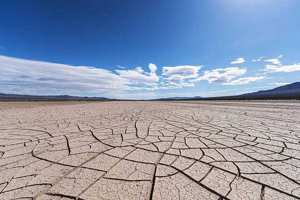 istock Cracked California Desert Dry Lake 2206814561