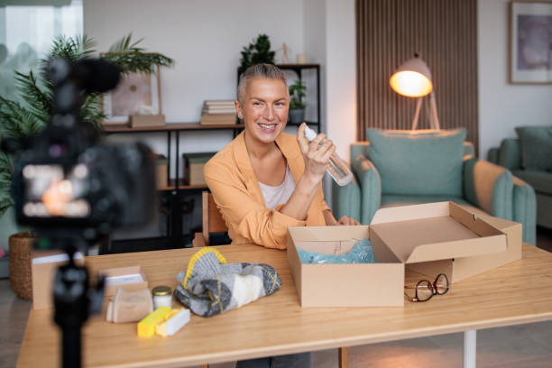 istock Unboxing Beauty Treasures 2206828765