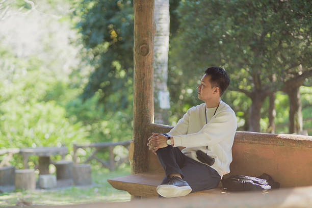 Asian Travelers Get Sick at Destination but Enjoy Trip After Taking Medicine