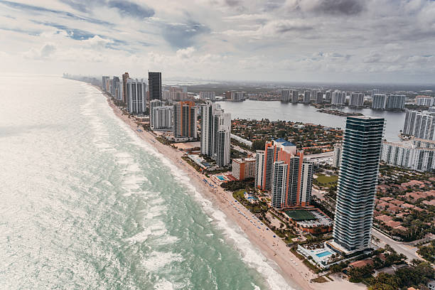 istock fort lauderdale aerial view 2207026194