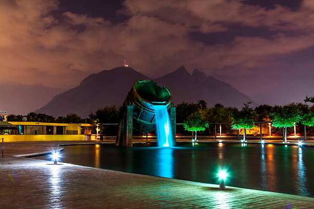 El Crisol Fountain