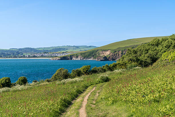 istock Channel coast and cliffs between Polkerris and Menabilly, Cornwall, England, UK 2207125998