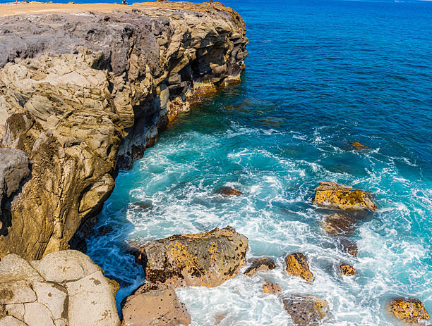 istock Beautiful Honokahua Bay Below Sea Cliffs on Makaluapuna Point 2207185121