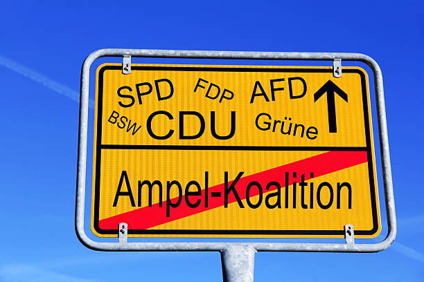 Shield with elections in Germany, the traffic light coalition gone and to which parties it will go