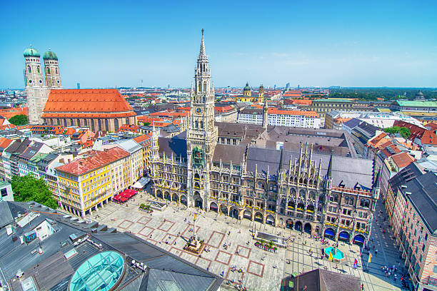 istock Panoramic view of Marienplatz in Munich 2207473438