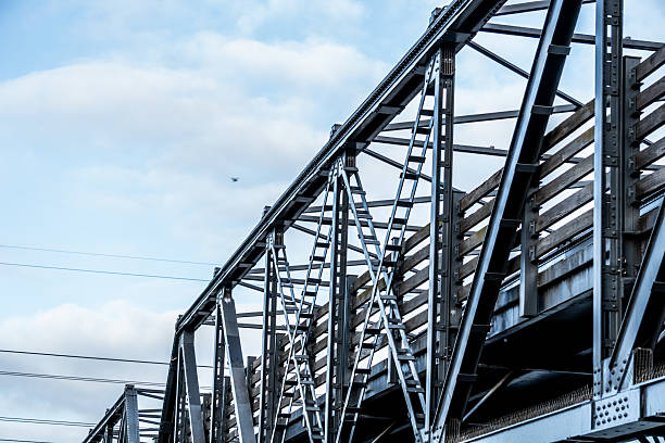 side view of frame and truss joints on a footbridge