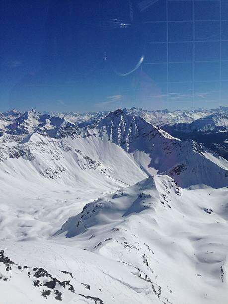 istock A view of the Swiss alps 2207690183