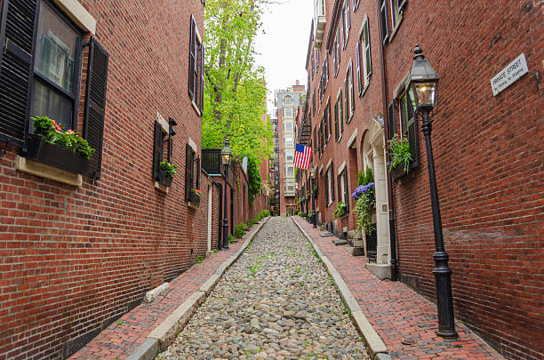 istock Acorn Street in Boston, Massachusetts 2207730164