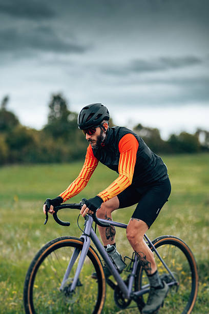 istock Gravel cyclist on the countryside 2207763636