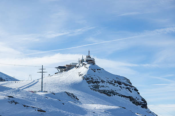 dalla cima della Grigna meridionale, vista su Valsassin, lago di Como e grigia settentrionale