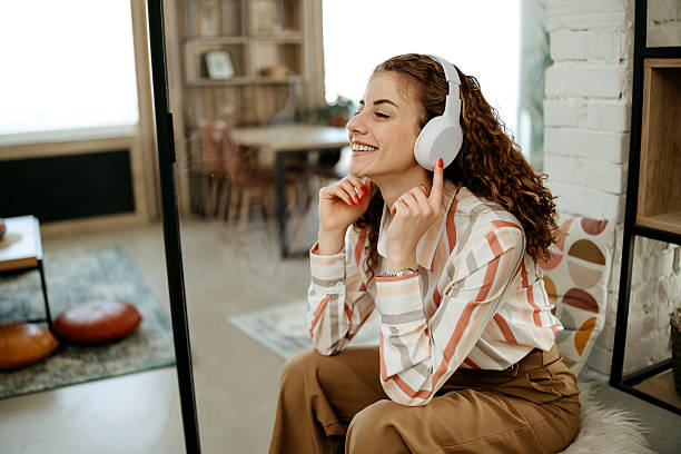 istock My favorite song 2207990317