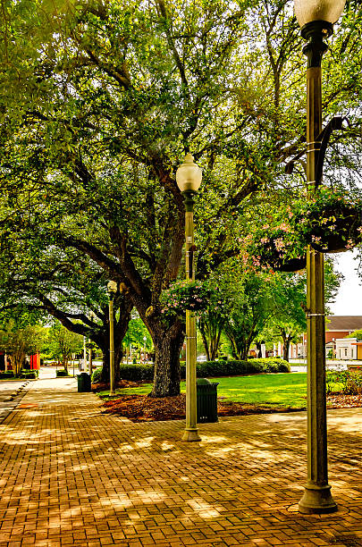 istock Courthouse Square in Bay Minette Alabama 2208014564