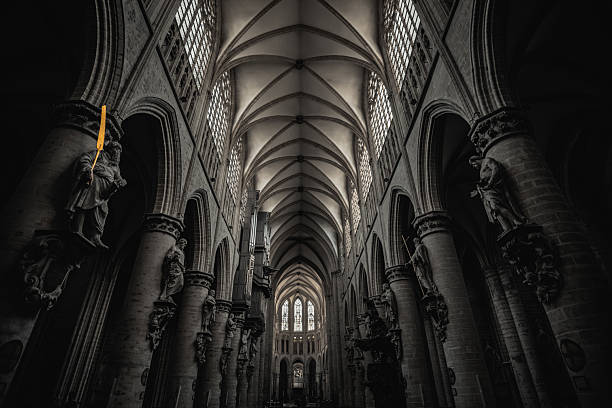 istock Brussels Cathedral Nave with Dramatic Lighting and Statues - Belgium 2208076936