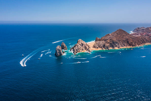 istock The Arch of Cabo San Lucas 2208172961