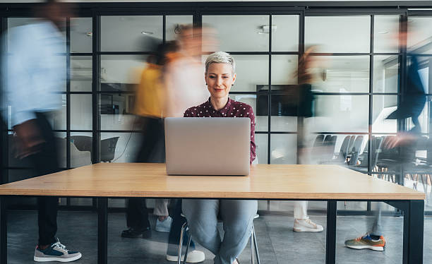 istock Focus in Motion: The Power of Concentration in the Modern Office 2208356632