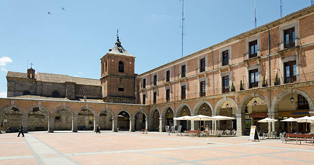 istock Plaza del Mercado Chico 2208421352