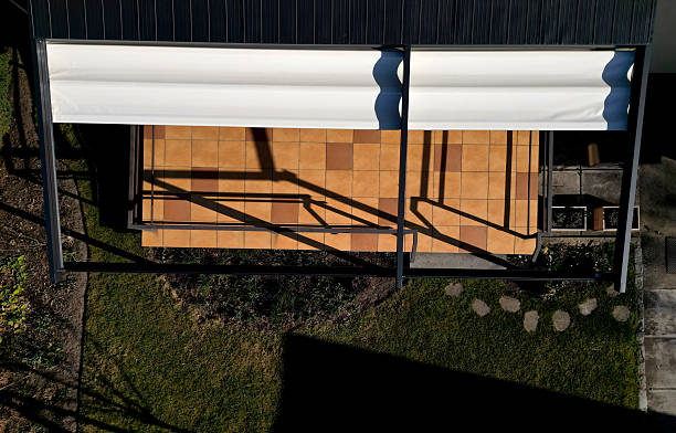 Rolling Roof And Pergola Systems Designed for winter gardens and restaurants.It has been applied in many domestic and international projects. Systems are made entirely under commitment., simply operate electric blinds with smartphone app or using push b