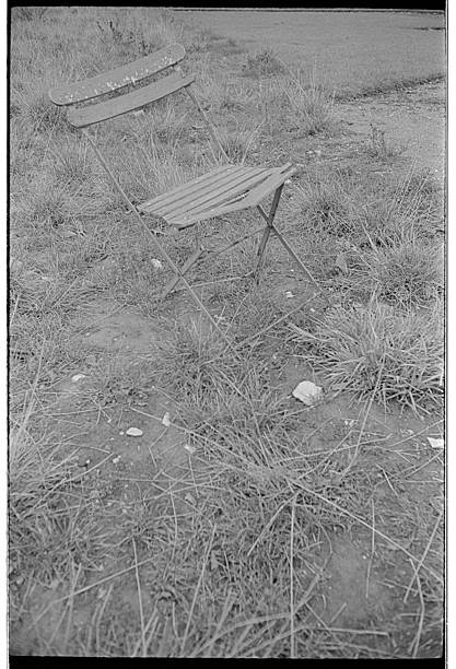 broken chairin the Tuileries garden
