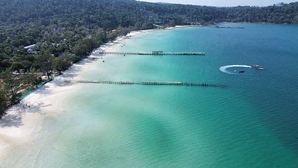 istock Island life from the sky 2208608342
