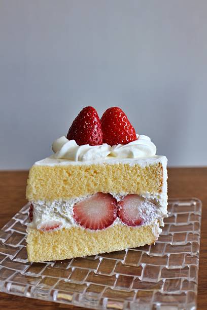 Japanese strawberry shortcake (layer cake)