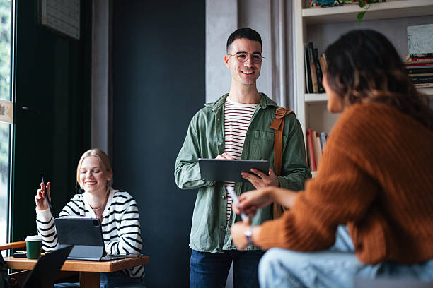 Kind Library 70+ Kind Library Stock Photos, Pictures & Royalty-Free Images - iStock