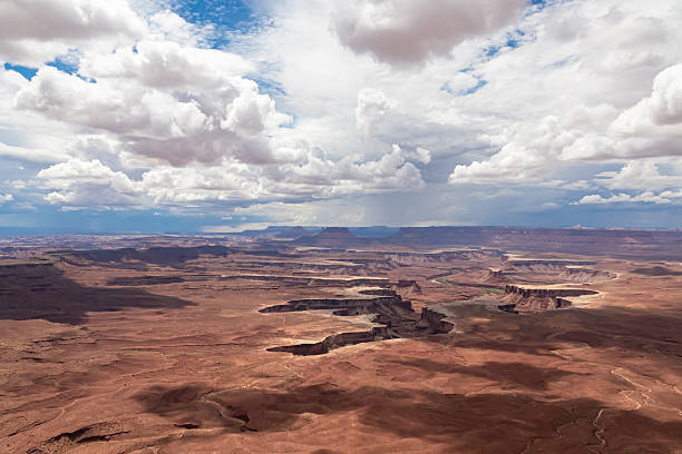 istock Canyonlands - Panoramic view on Split Mountain Canyon seen from Green River Overlook near Moab, Canyonlands National Park, Utah, USA 2208787266