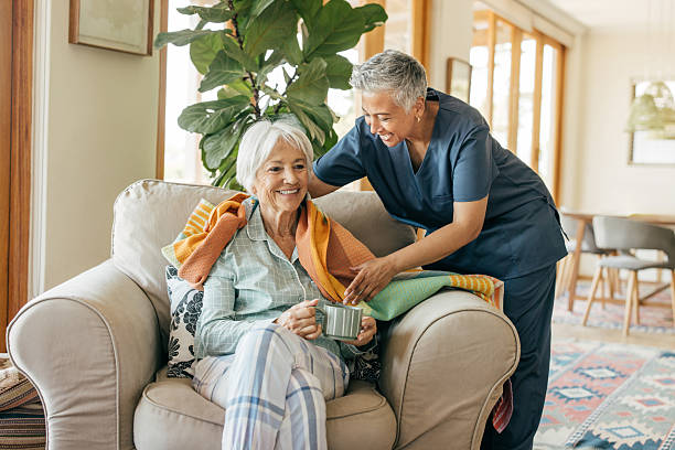 Elderly Care with Love: A Cozy Home Setting