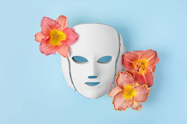 istock LED facial mask 2208988489