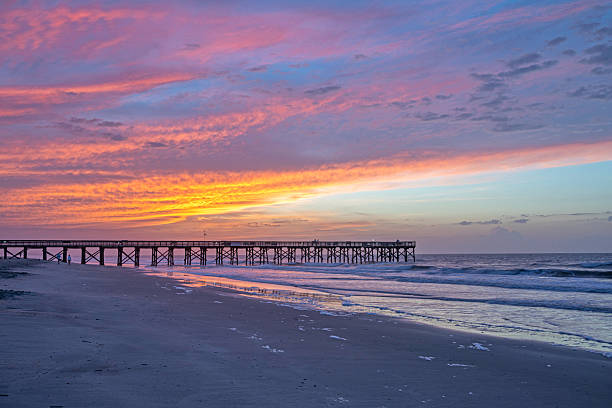 istock Sunrise - Isle of Palms 2209051138