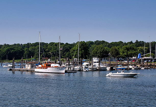 istock Long Island Sound Boating 2209061201