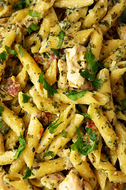 istock Homemade One-Pot Chicken Spinach Bacon Alfredo Pasta Ready to Eat. 2209068124