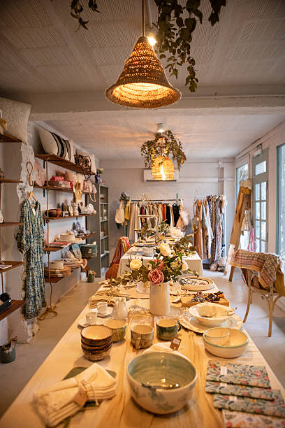 istock Store selling decorative items and antiques 2209084912