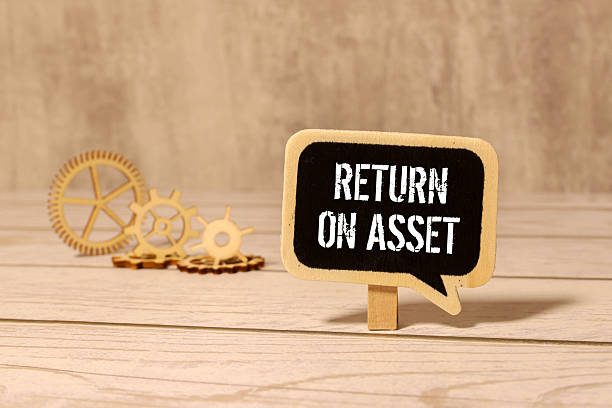 istock ROA - Return on Assets acronym on notepad, business and financial concept 2209098023