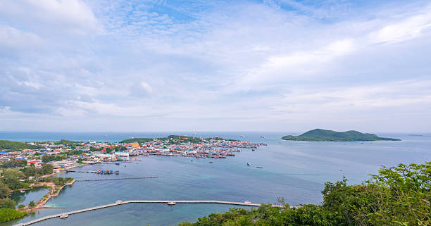 istock Fisherman village of sameasan (Sattahip Chonburi, Thailand) 2209115709