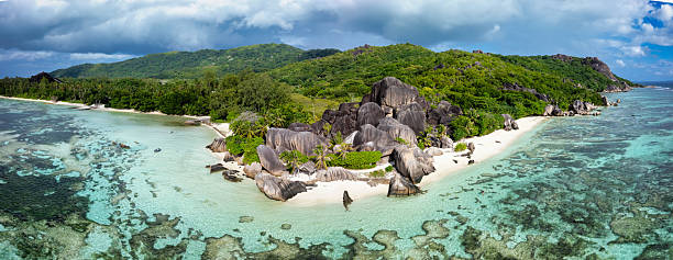 istock Seychelles La Digue Island Anse Source d'Argent XXL Panorama 2209118425