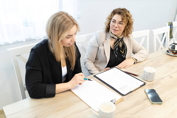 istock Businesswomen are planning their next challenges 2209133608