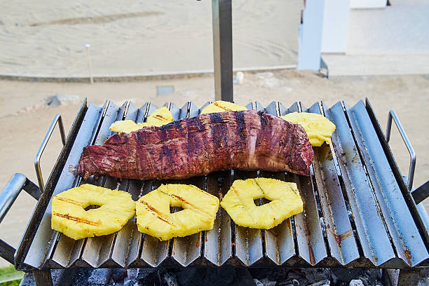 Grilled tenderloin with fresh pineapple slices