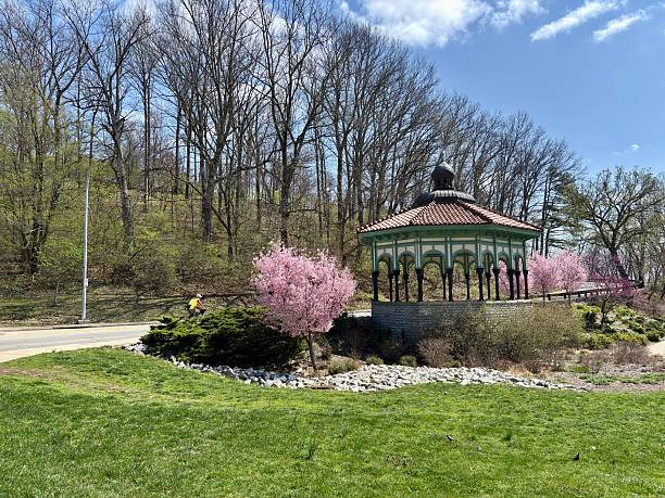 istock Gazebo with blooming cherry trees in a spring at Eden Park, Cincinnati 2209274913