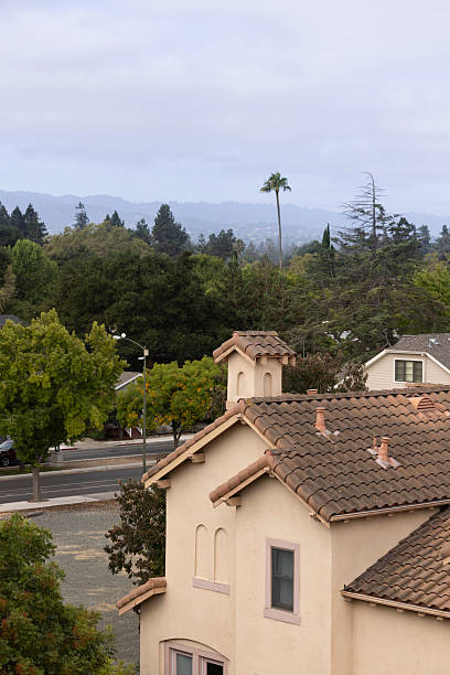 istock Mountain View California Housing 2209275576
