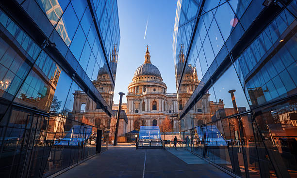 istock Historical and religious cathedral in London 2209304933