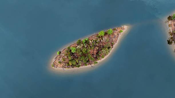 Raystown lake island in the middle