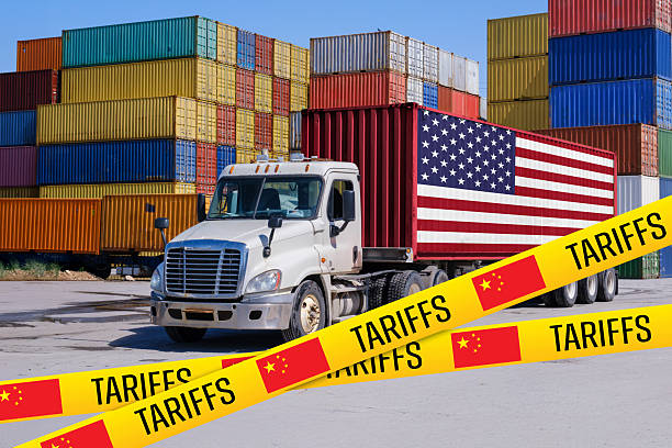 istock USA Trade Under China Tariffs - Montage 2209366632