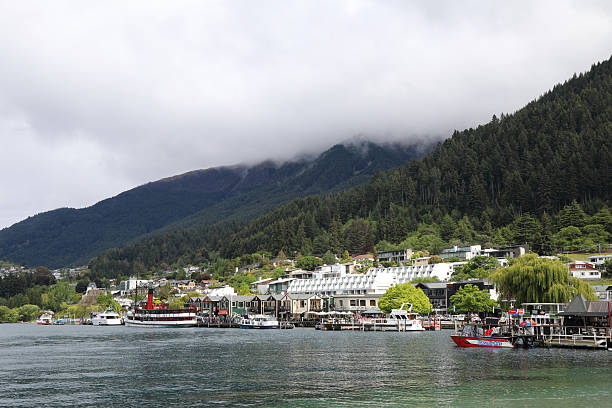 istock Queenstown / Queenstown / 2209373447