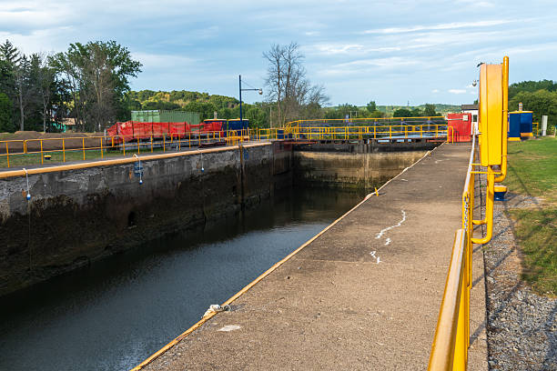 istock The Pal-Mac Aqueduct County Park in New York 2209496808