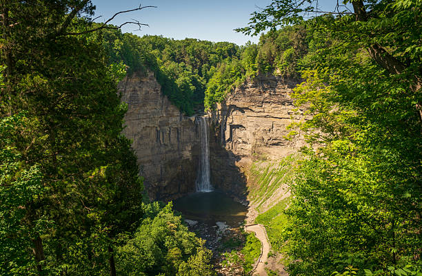 istock The Falls at Taughannock Falls State Park 2209521232