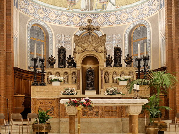 istock Sab Babila church 2209618300