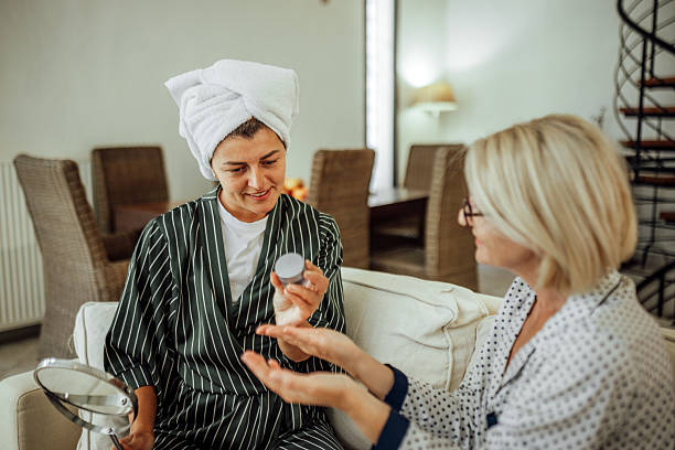 istock Mother-daughter self-care day 2209674423