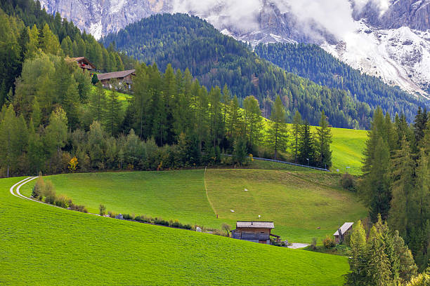 istock Geisler or Odle Dolomites Group, Alps, Italy 2209929078